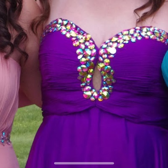 Prom dress by Sherri Hill - Picture 12 of 12